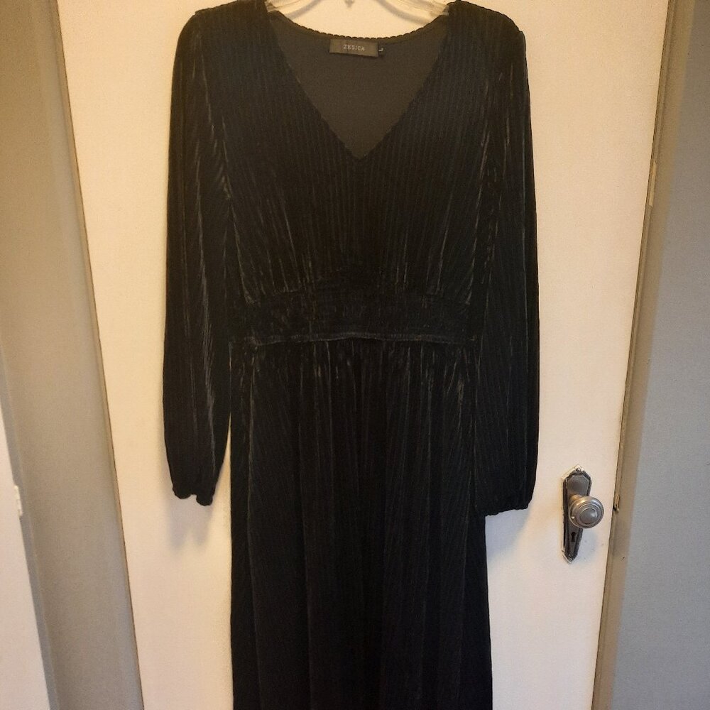 Velvet black dress